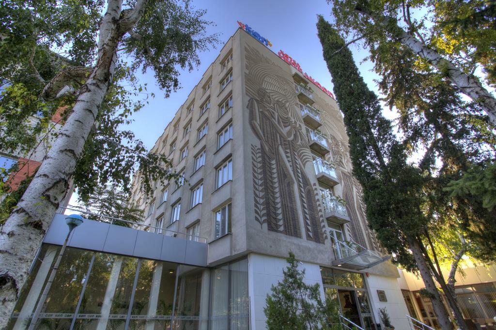 Hotel Intelcoop Пловдив Экстерьер фото